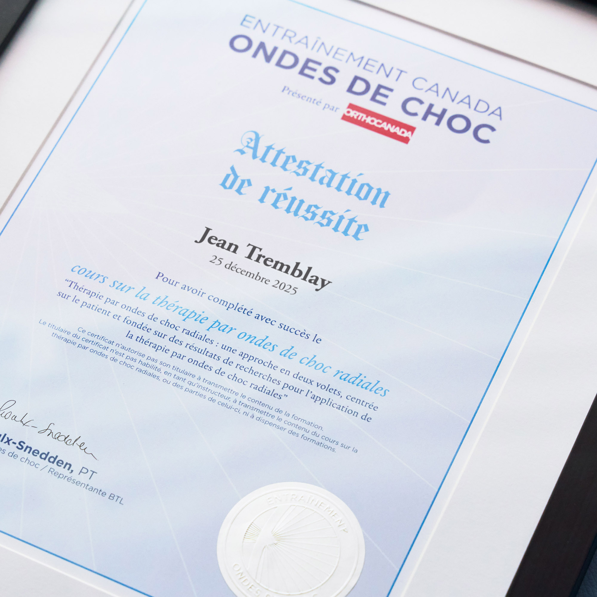 entrainementcanada_certificat_2000px